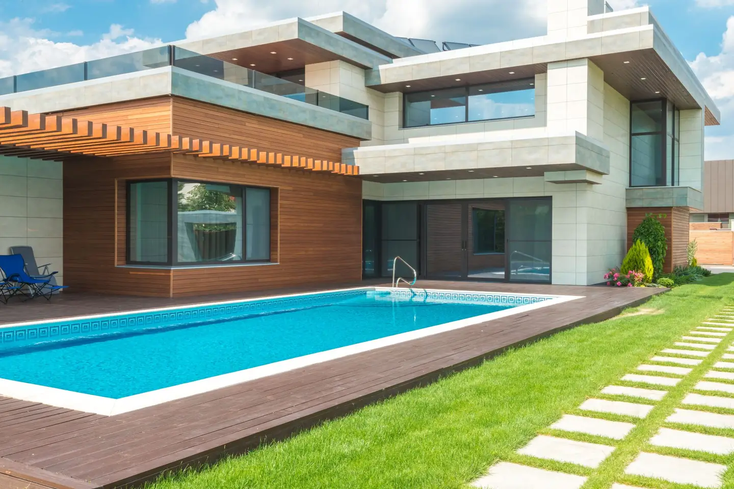 Swimming pool builders serving Ballina, NSW